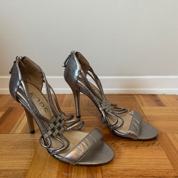 Michael Kors Strappy Heel - Picture 3 of 3